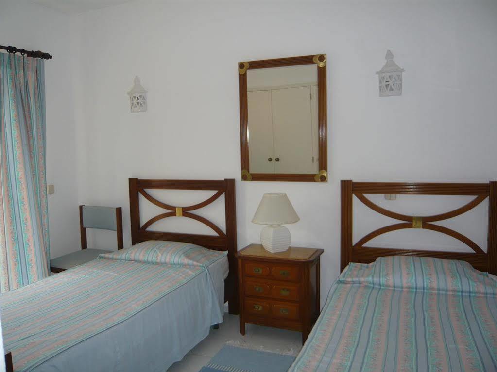 Waterside Village Apartments Praia Da Luz Bagian luar foto