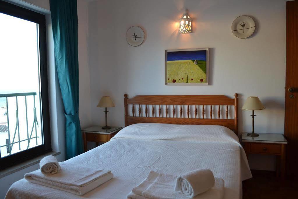 Waterside Village Apartments Praia Da Luz Bagian luar foto